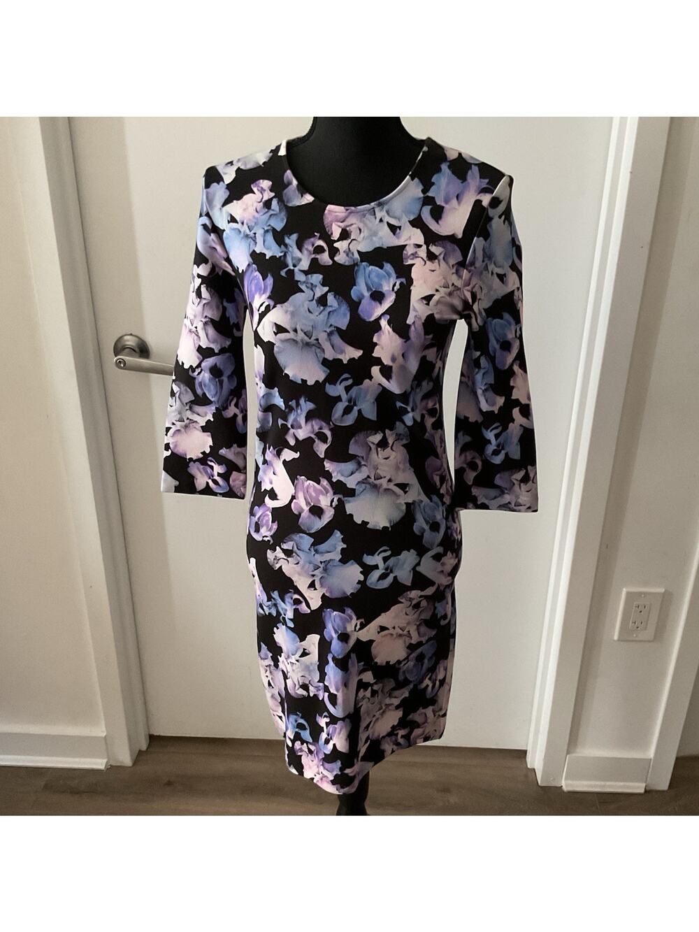 Alexander McQueen Sheath Dress XL Floral Black Purple Blue 3/4 Sleeve Zip Lined